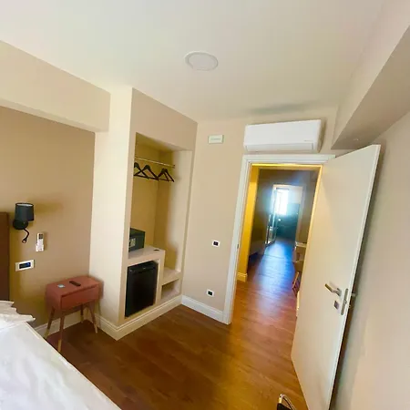 146 4* Lamezia Terme